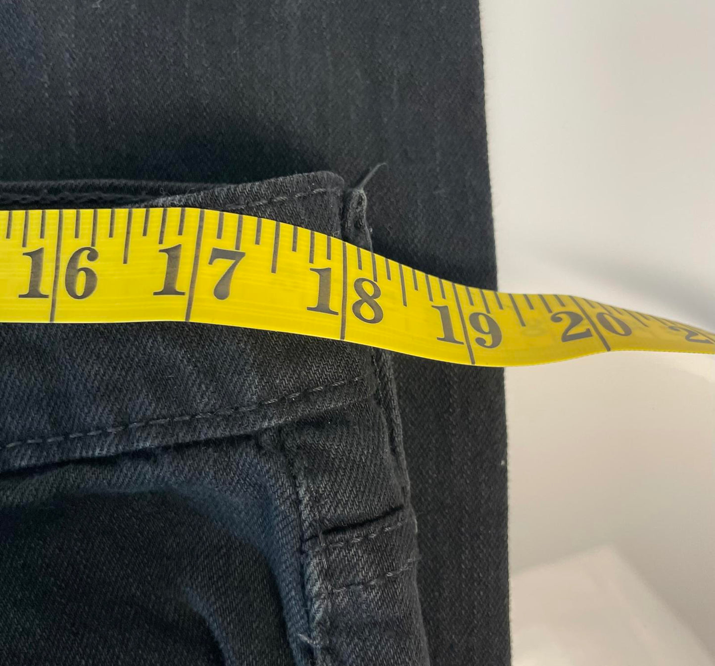 Levi’s 511 Slim Fit Black Jean - Men 36x34