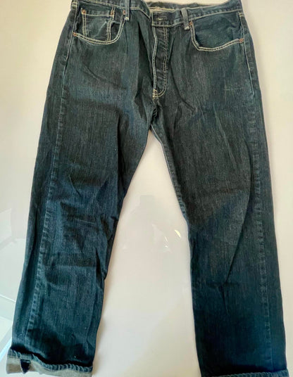 501 Dark Wash Levi’s - 38/32