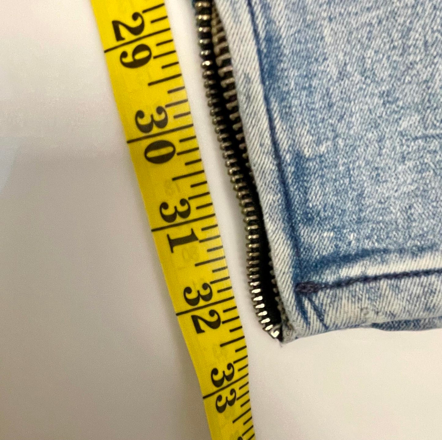 PACSUN Light wash Denim Joggers- Men M