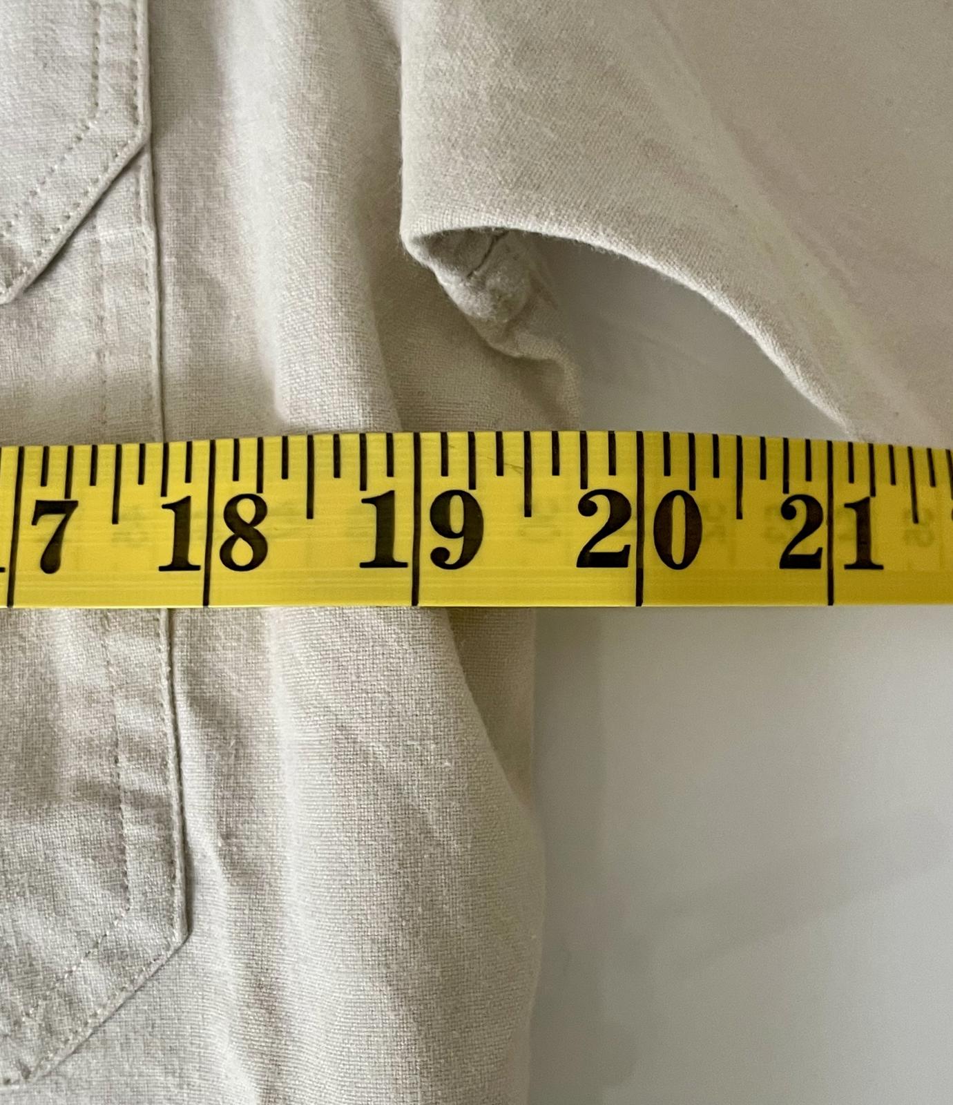 Woolrich 100% cotton Button Up- Men M