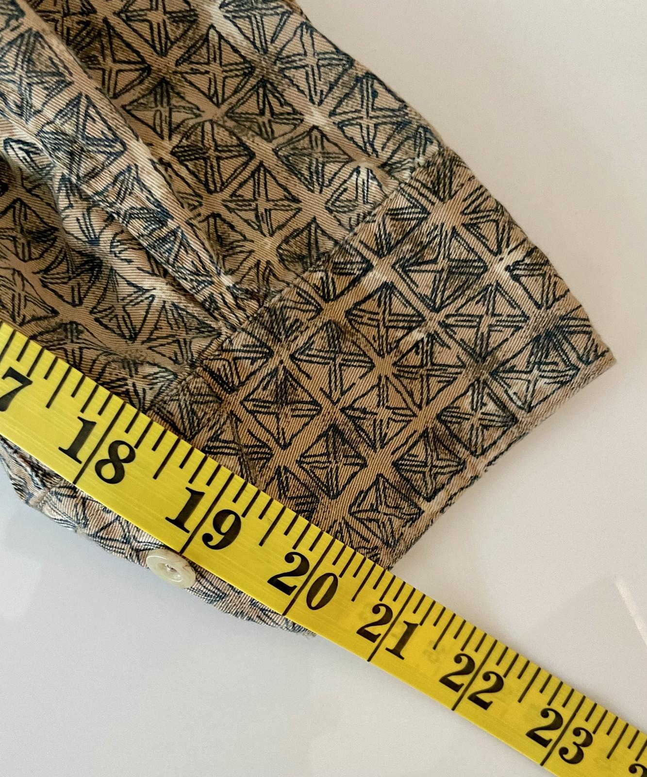 Woolrich Geometric Button Down- Men L