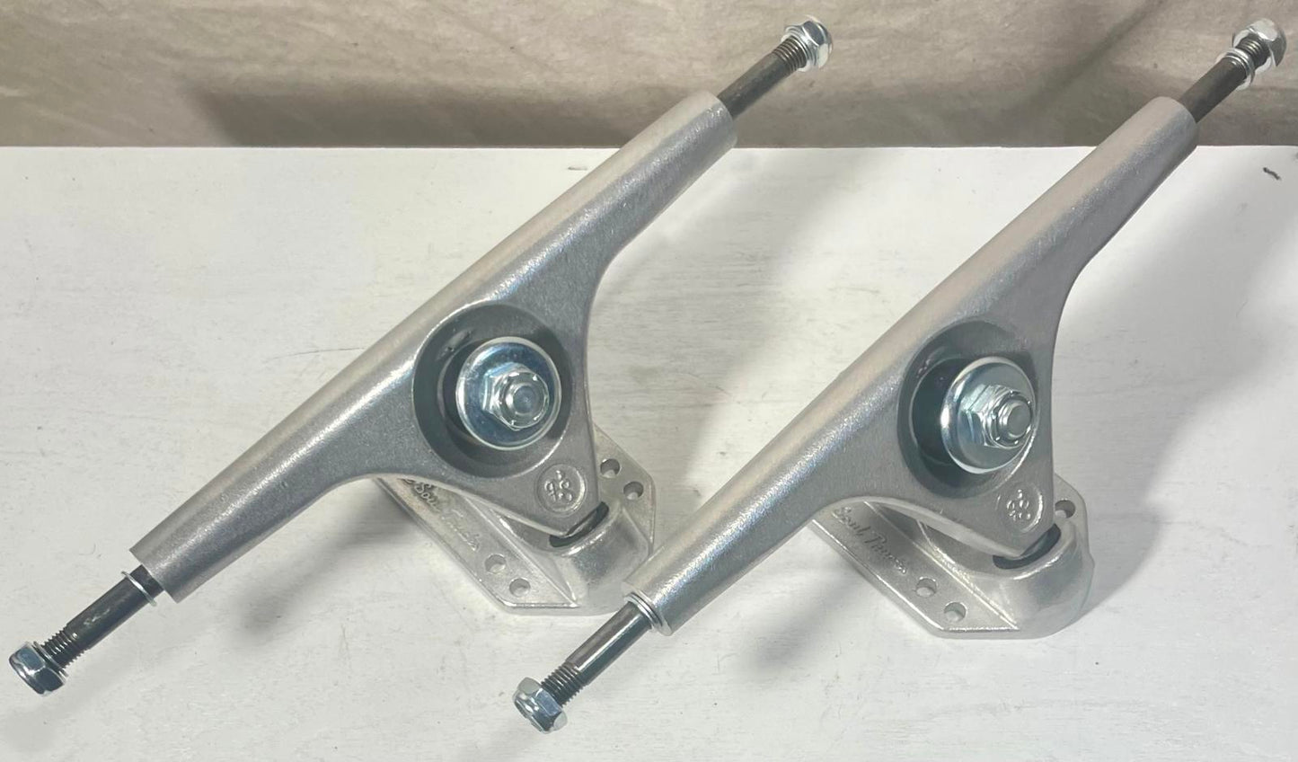 Free Soul 180mm Longboard Trucks