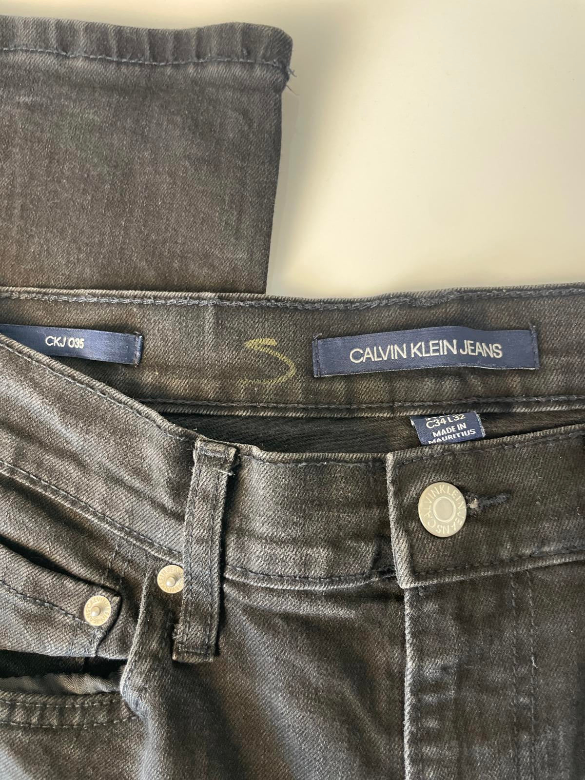 Calvin Klein 035 Straight Fit Jean - Men 34/32