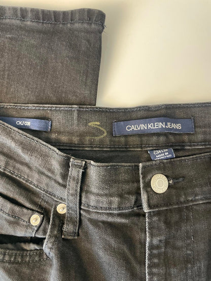 Calvin Klein 035 Straight Fit Jean - Men 34/32