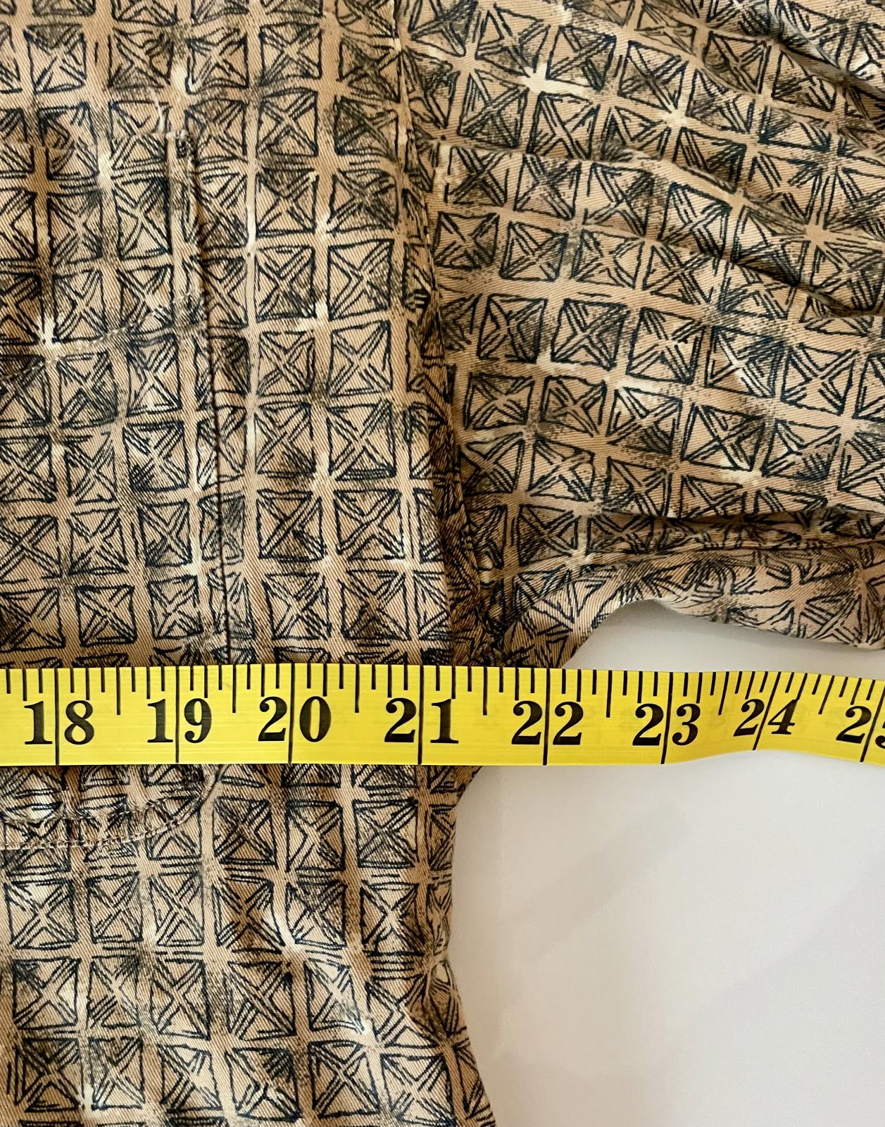 Woolrich Geometric Button Down- Men L